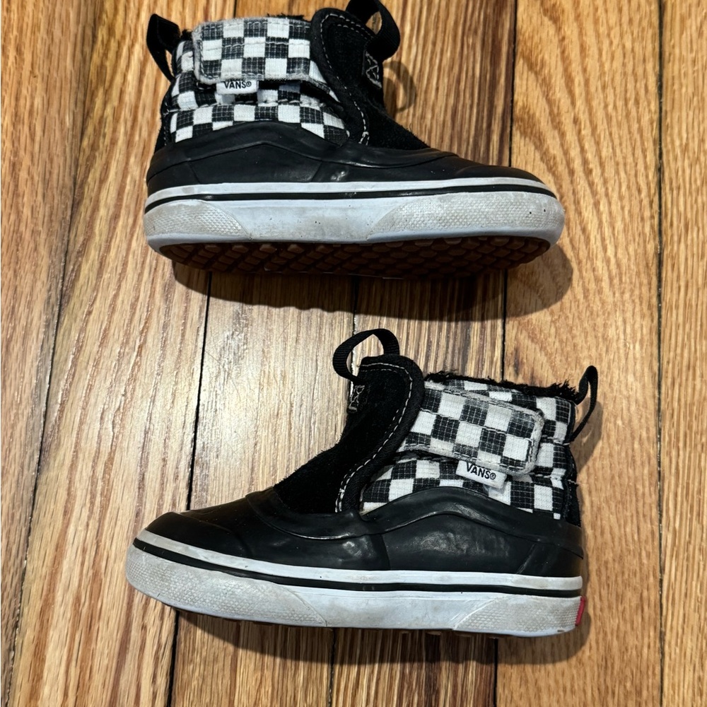 Vans Slip-On Hi Terrain V MTE-1 toddler Shoes Black White Checkerboard size 5